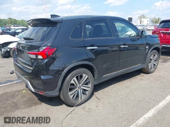 ✅ 2020 Mitsubishi Outlander ES • VIN: JA4AP3AU8LU006980 • Lot: 42562573. Wystawiony na IAAI z przebiegiem 30 853 mil. Bezpłatny archiwum sprzedaży aukcyjnych z USA i szczegółowy raport historii pojazdu na DreamBid. Zdjęcie 4.