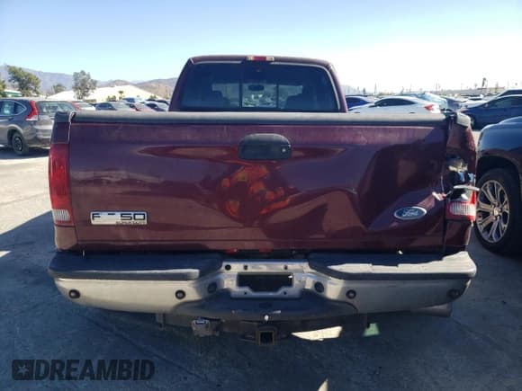 ✅ 2005 Ford F-350 XL • VIN: 1FTWW32P15ED18997 • Lot: 80111094. Listed on Copart with 289,247 mi. Free auction sales archive from the USA and detailed vehicle history report at DreamBid. Image 6.