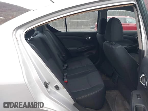 ✅ 2015 Nissan Versa SV • VIN: 3N1CN7AP5FL807020 • Лот: 43746101. Опубликован ранее на IAAI с пробегом 110 335 миль. Бесплатный доступ к архиву аукционных продаж из США и подробный отчёт об истории автомобиля на DreamBid. Изображение 8.