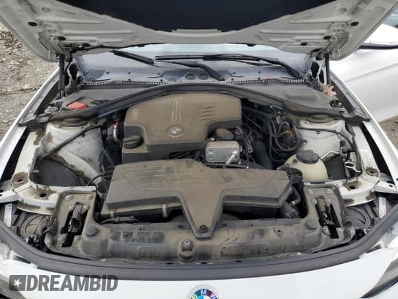 ✅ 2012 BMW 3 Series 328i • VIN: WBA3C1C52CF432685 • Лот: 64049995. Опубликован ранее на Copart с пробегом 113 412 миль. Бесплатный доступ к архиву аукционных продаж из США и подробный отчёт об истории автомобиля на DreamBid. Изображение 11.