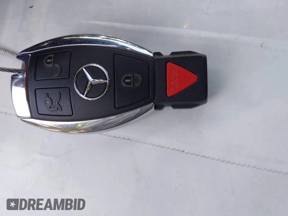 ✅ 2017 Mercedes-Benz C 300 • VIN: WDDWJ4JB6HF434193 • Lot: 42596139. Listed on IAAI with 19,378 mi. Free auction sales archive from the USA and detailed vehicle history report at DreamBid. Image 11.