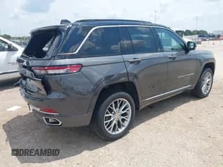 ✅ 2024 Jeep Grand Cherokee Summit Reserve • VIN: 1C4RJHEG0R8554713 • Лот: 42999120. Опубликован ранее на IAAI с пробегом 10 820 миль. Бесплатный доступ к архиву аукционных продаж из США и подробный отчёт об истории автомобиля на DreamBid. Изображение 4.
