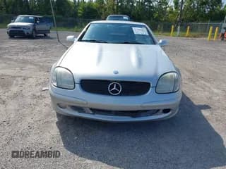 ✅ 2001 Mercedes-Benz SLK 230/320 • VIN: WDBKK65F71F210921 • Lot: 43308427. Wystawiony na IAAI z przebiegiem 94 332 mil. Bezpłatny archiwum sprzedaży aukcyjnych z USA i szczegółowy raport historii pojazdu na DreamBid. Zdjęcie 6.