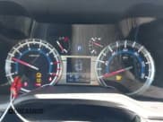 ✅ 2018 Toyota 4Runner SR5 • VIN: JTEBU5JR2J5493686 • Lot: 43621613. Wystawiony na IAAI z przebiegiem 86 723 mil. Bezpłatny archiwum sprzedaży aukcyjnych z USA i szczegółowy raport historii pojazdu na DreamBid. Zdjęcie 7.