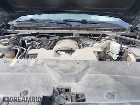 ✅ 2018 Chevrolet Silverado 1500 LT • VIN: 3GCPCREC9JG405137 • Lot: 43514530. Wystawiony na IAAI z przebiegiem 160 339 mil. Bezpłatny archiwum sprzedaży aukcyjnych z USA i szczegółowy raport historii pojazdu na DreamBid. Zdjęcie 10.