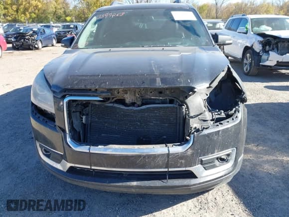 ✅ 2013 GMC Acadia Denali • VIN: 1GKKVTKD3DJ236044 • Lot: 43599263. Listed on IAAI with 201,798 mi. Free auction sales archive from the USA and detailed vehicle history report at DreamBid. Image 18.