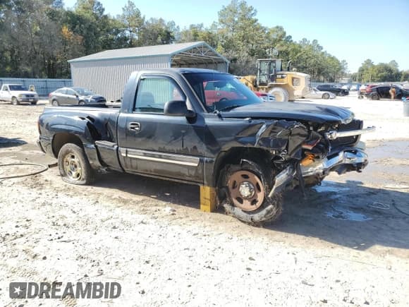 ✅ 2003 Chevrolet Silverado 1500 LS • VIN: 1GCEC14XX3Z134220 • Lot: 93343985. Listed on Copart with 273,896 mi. Free auction sales archive from the USA and detailed vehicle history report at DreamBid. Image 4.