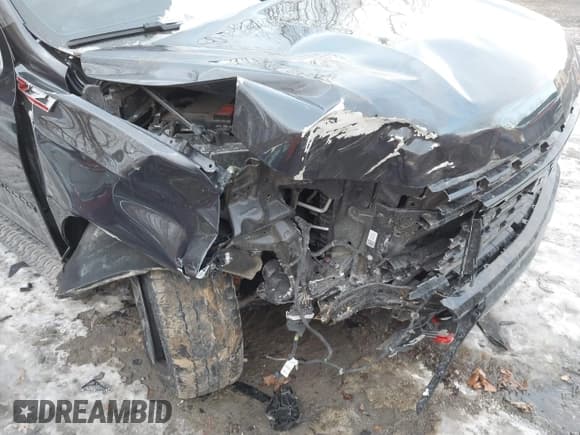 ✅ 2023 Chevrolet Suburban • VIN: 1GNSKDKL7PR559141 • Лот: 41444607. Опубликован ранее на IAAI с пробегом 59 087 миль. Бесплатный доступ к архиву аукционных продаж из США и подробный отчёт об истории автомобиля на DreamBid. Изображение 18.