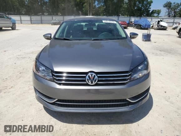 ✅ 2012 Volkswagen Passat S • VIN: 1VWAH7A37CC067029 • Lot: 53512515. Listed on Copart with 141,958 mi. Free auction sales archive from the USA and detailed vehicle history report at DreamBid. Image 5.