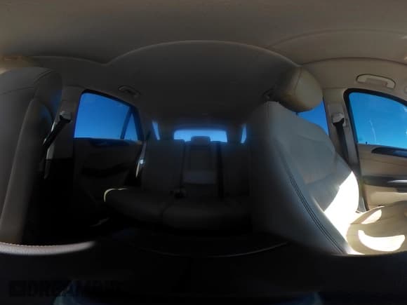 ✅ 2016 Mercedes-Benz GLE 350 • VIN: 4JGDA5HB3GA777029 • Лот: 43544987. Опубликован ранее на IAAI с пробегом 99 129 миль. Бесплатный доступ к архиву аукционных продаж из США и подробный отчёт об истории автомобиля на DreamBid. Изображение 18.