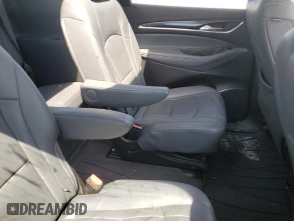 ✅ 2020 Buick Enclave Essence • VIN: 5GAERBKW5LJ209727 • Lot: 71910525. Listed on Copart with 77,919 mi. Free auction sales archive from the USA and detailed vehicle history report at DreamBid. Image 11.