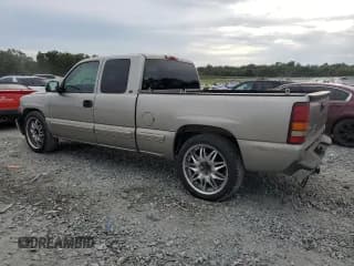 ✅ 2000 Chevrolet Silverado 1500 LS • VIN: 2GCEC19T9Y1153461 • Лот: 70528914. Опубликован ранее на Copart с пробегом 233 747 миль. Бесплатный доступ к архиву аукционных продаж из США и подробный отчёт об истории автомобиля на DreamBid. Изображение 2.