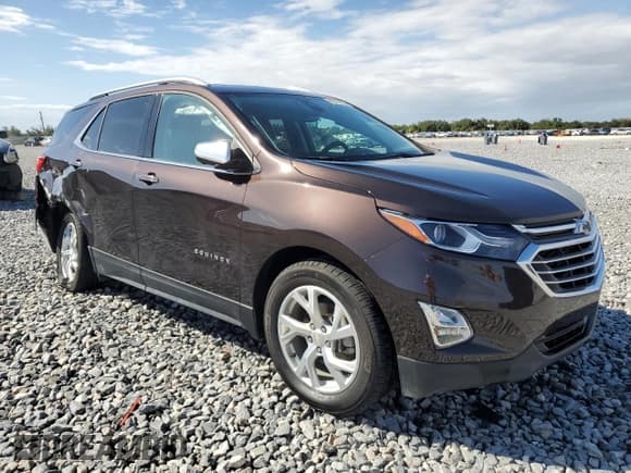 ✅ 2020 Chevrolet Equinox Premier • VIN: 2GNAXNEV9L6259204 • Lot: 89876985. Wystawiony na Copart z przebiegiem 34 709 mil. Bezpłatny archiwum sprzedaży aukcyjnych z USA i szczegółowy raport historii pojazdu na DreamBid. Zdjęcie 4.