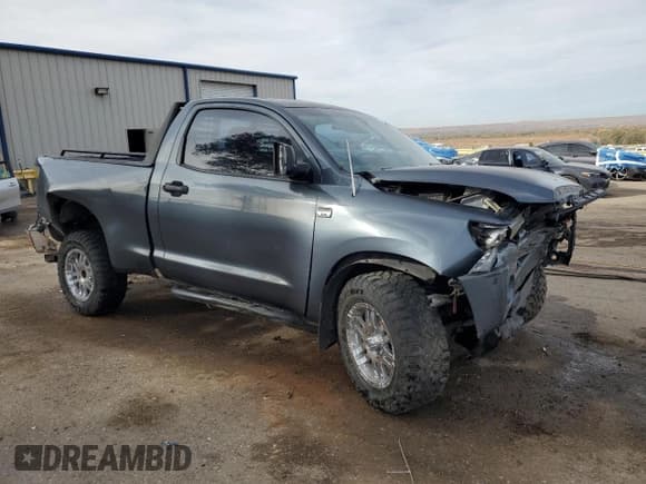 ✅ 2010 Toyota Tundra • VIN: 5TFKM5F18AX001013 • Лот: 79338384. Опубликован ранее на Copart с пробегом 296 666 миль. Бесплатный доступ к архиву аукционных продаж из США и подробный отчёт об истории автомобиля на DreamBid. Изображение 4.