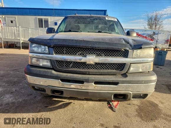 ✅ 2004 Chevrolet Silverado 1500 Z71 • VIN: 2GCEK19T741107768 • Лот: 94147185. Опубликован ранее на Copart с пробегом Не указан. Бесплатный доступ к архиву аукционных продаж из США и подробный отчёт об истории автомобиля на DreamBid. Изображение 5.