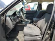 ✅ 2010 Mazda Tribute Sport • VIN: 4F2CY0C72AKM09136 • Lot: 70951185. Listed on Copart with 157,610 mi. Free auction sales archive from the USA and detailed vehicle history report at DreamBid. Image 7.