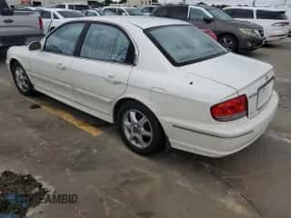 2005 Hyundai Sonata GLS z VIN KMHWF35H05A177508, wystawiony jako Copart lot #73984054 z przebiegiem 19 870 mil mil oraz Szkoda całkowita • Salvage title. Historia ofert i sprzedaży dostępna na DreamBid. Obrazek 2.