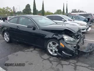 ✅ 2014 Mercedes-Benz C 250 • VIN: WDDGJ4HB4EG287503 • Lot: 42602289. Wystawiony na IAAI z przebiegiem 83 053 mil. Bezpłatny archiwum sprzedaży aukcyjnych z USA i szczegółowy raport historii pojazdu na DreamBid. Zdjęcie 1.