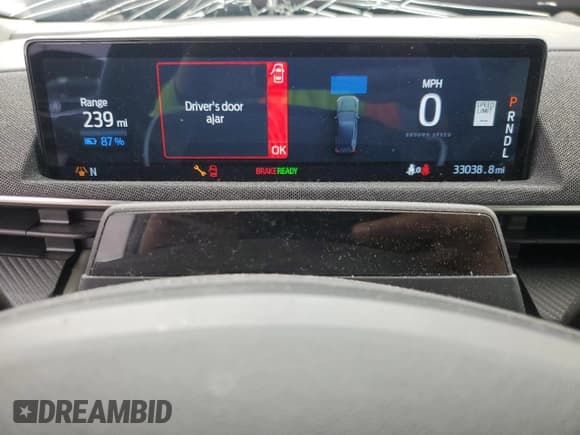 ✅ 2022 Ford Mustang Mach-E Premium • VIN: 3FMTK3SU6NMA23632 • Lot: 55096325. Listed on Copart with 33,038 mi. Free auction sales archive from the USA and detailed vehicle history report at DreamBid. Image 9.