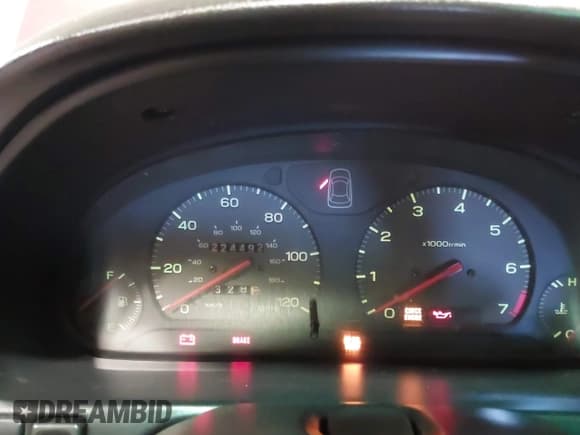 ✅ 1998 Subaru Legacy Outback • VIN: 4S3BG6850W7652429 • Lot: 42459953. Wystawiony na IAAI z przebiegiem 224 492 mil. Bezpłatny archiwum sprzedaży aukcyjnych z USA i szczegółowy raport historii pojazdu na DreamBid. Zdjęcie 7.