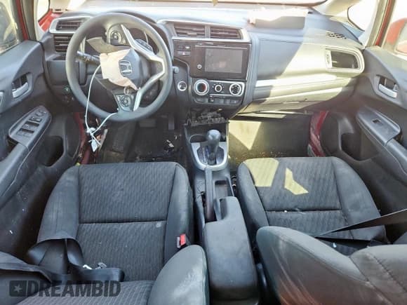 ✅ 2019 Honda Fit EX • VIN: 3HGGK5H88KM718073 • Lot: 82775175. Wystawiony na Copart z przebiegiem 108 830 mil. Bezpłatny archiwum sprzedaży aukcyjnych z USA i szczegółowy raport historii pojazdu na DreamBid. Zdjęcie 8.