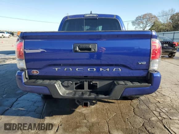 2022 Toyota Tacoma SR with VIN 3TMCZ5AN2NM468858, listed as a Copart auction lot 85726585 with 41,014 mi miles and Salvage title. Bid and sale history available at DreamBid. Image 6.