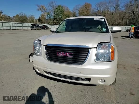 ✅ 2013 GMC Yukon SLT • VIN: 1GKS1CE05DR259086 • Lot: 42103305. Listed on Copart with 130,079 mi. Free auction sales archive from the USA and detailed vehicle history report at DreamBid. Image 11.