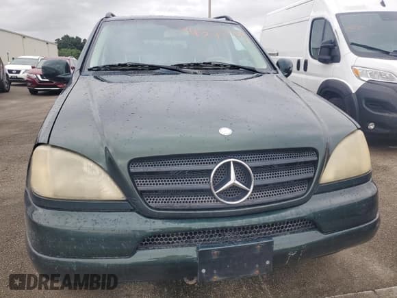✅ 2001 Mercedes-Benz M 320/430/500 • VIN: 4JGAB54E81A222262 • Lot: 74345414. Wystawiony na Copart z przebiegiem Nie podano. Bezpłatny archiwum sprzedaży aukcyjnych z USA i szczegółowy raport historii pojazdu na DreamBid. Zdjęcie 5.