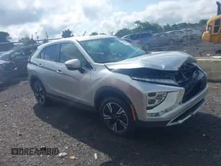 ✅ 2024 Mitsubishi Eclipse Cross SE • VIN: JA4ATWAA3RZ037178 • Lot: 42439584. Wystawiony na IAAI z przebiegiem 30 205 mil. Bezpłatny archiwum sprzedaży aukcyjnych z USA i szczegółowy raport historii pojazdu na DreamBid. Zdjęcie 1.