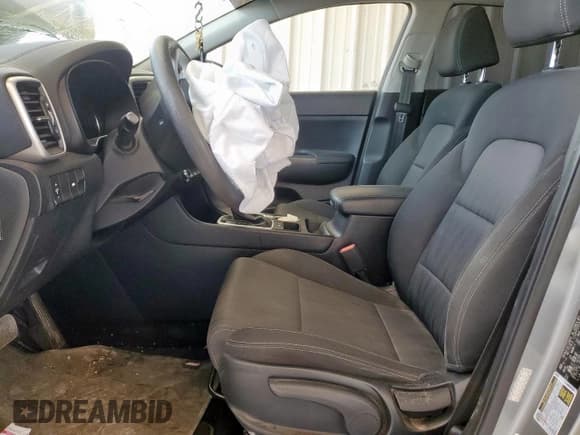 ✅ 2021 Kia Sportage LX • VIN: KNDPM3AC4M7938447 • Lot: 80072435. Listed on Copart with 99,999 mi. Free auction sales archive from the USA and detailed vehicle history report at DreamBid. Image 7.