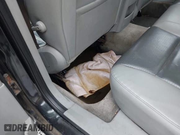 ✅ 2008 Dodge Avenger SXT • VIN: 1B3LC56R08N578137 • Лот: 41110850. Опубликован ранее на IAAI с пробегом 205 108 миль. Бесплатный доступ к архиву аукционных продаж из США и подробный отчёт об истории автомобиля на DreamBid. Изображение 15.