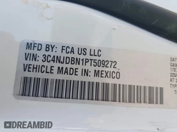 ✅ 2023 Jeep Compass Altitude • VIN: 3C4NJDBN1PT509272 • Lot: 43237556. Wystawiony na IAAI z przebiegiem 58 187 mil. Bezpłatny archiwum sprzedaży aukcyjnych z USA i szczegółowy raport historii pojazdu na DreamBid. Zdjęcie 9.