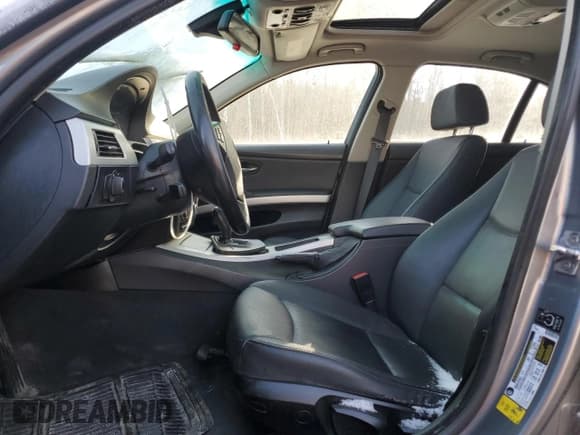 ✅ 2009 BMW 3 Series 323i • VIN: WBAPG73599A401495 • Lot: 88476595. Listed on Copart with 231,795 mi. Free auction sales archive from the USA and detailed vehicle history report at DreamBid. Image 7.