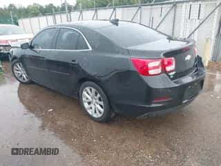 2015 Chevrolet Malibu LT z VIN 1G11D5SL3FF276569, wystawiony jako IAAI lot #42653881 z przebiegiem 207 338 mil mil oraz . Historia ofert i sprzedaży dostępna na DreamBid. Obrazek 3.