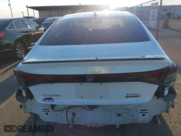 ✅ 2023 Honda Accord Sport-L • VIN: 1HGCY2F73PA021906 • Lot: 43164215. Listed on IAAI with 4,440 mi. Free auction sales archive from the USA and detailed vehicle history report at DreamBid. Image 16.