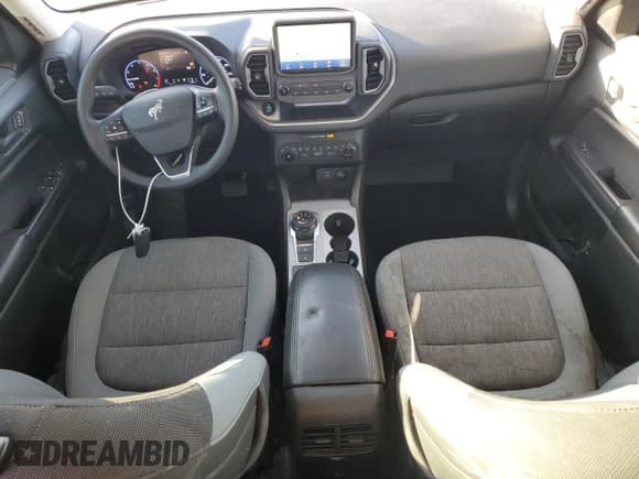 ✅ 2021 Ford Bronco Sport Big Bend • VIN: 3FMCR9B65MRA12025 • Lot: 90226945. Wystawiony na Copart z przebiegiem 91 398 mil. Bezpłatny archiwum sprzedaży aukcyjnych z USA i szczegółowy raport historii pojazdu na DreamBid. Zdjęcie 8.