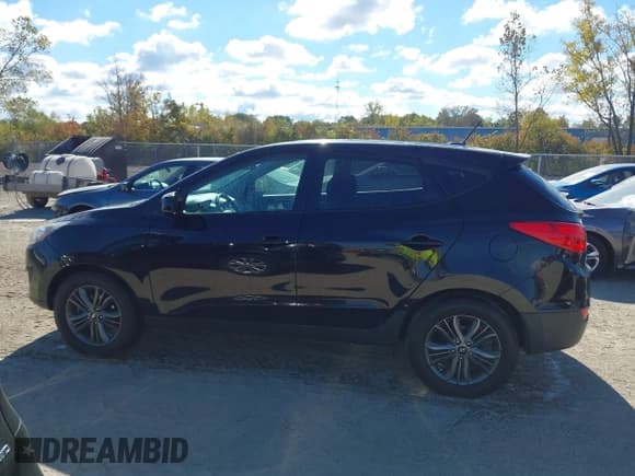✅ 2015 Hyundai Tucson GLS • VIN: KM8JT3AF2FU101540 • Лот: 43427933. Опубликован ранее на IAAI с пробегом 155 108 миль. Бесплатный доступ к архиву аукционных продаж из США и подробный отчёт об истории автомобиля на DreamBid. Изображение 14.