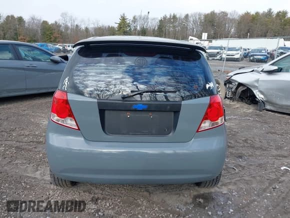 ✅ 2008 Chevrolet Aveo LS • VIN: KL1TD66638B051757 • Lot: 41195507. Wystawiony na IAAI z przebiegiem 101 034 mil. Bezpłatny archiwum sprzedaży aukcyjnych z USA i szczegółowy raport historii pojazdu na DreamBid. Zdjęcie 16.