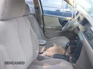 2005 Chevrolet Malibu Classic z VIN 1G1ND52F65M119172, wystawiony jako IAAI lot #42743079 z przebiegiem 185 756 mil mil oraz . Historia ofert i sprzedaży dostępna na DreamBid. Obrazek 5.