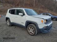 ✅ 2017 Jeep Renegade Latitude • VIN: ZACCJBBB8HPG44209 • Лот: 94493475. Опубликован ранее на Copart с пробегом 118 405 миль. Бесплатный доступ к архиву аукционных продаж из США и подробный отчёт об истории автомобиля на DreamBid. Изображение 4.