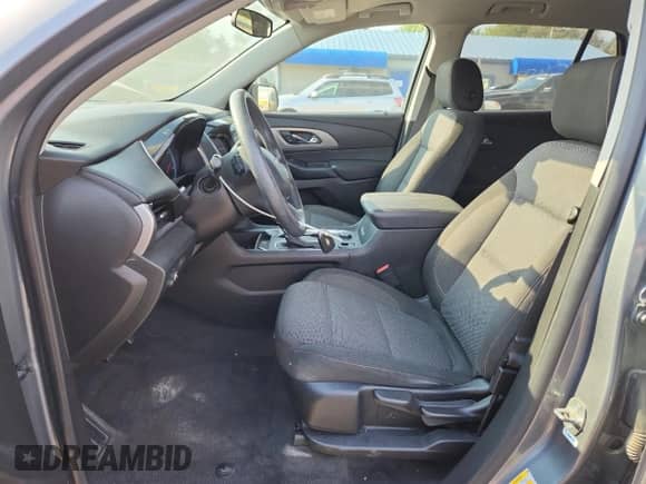 2019 Chevrolet Traverse LS с VIN 1GNERFKW5KJ139724, выставлен на аукционе Copart как лот 80838725 с пробегом 141 312 миль миль и Списание • Salvage title. История ставок и продаж доступна на DreamBid. Изображение 7.