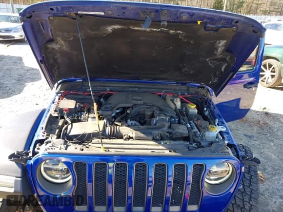 ✅ 2020 Jeep Wrangler Unlimited Rubicon • VIN: 1C4HJXFG5LW280884 • Lot: 41310221. Wystawiony na IAAI z przebiegiem 49 300 mil. Bezpłatny archiwum sprzedaży aukcyjnych z USA i szczegółowy raport historii pojazdu na DreamBid. Zdjęcie 10.