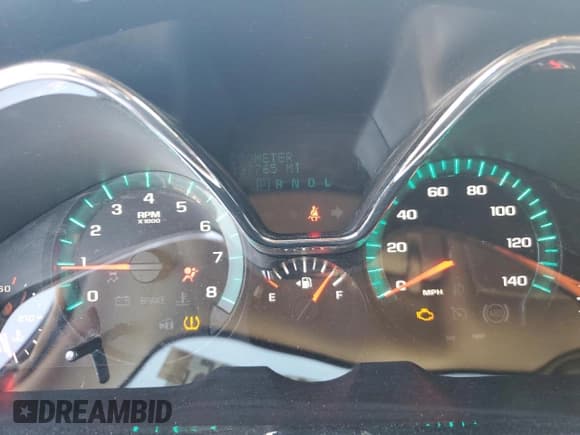 ✅ 2014 Chevrolet Traverse LT • VIN: 1GNKRGKD6EJ353620 • Lot: 86890865. Wystawiony na Copart z przebiegiem 197 765 mil. Bezpłatny archiwum sprzedaży aukcyjnych z USA i szczegółowy raport historii pojazdu na DreamBid. Zdjęcie 9.