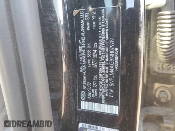 ✅ 2022 Hyundai Elantra SEL • VIN: 5NPLM4AG9NH079781 • Lot: 84029645. Listed on Copart with 41,501 mi. Free auction sales archive from the USA and detailed vehicle history report at DreamBid. Image 12.