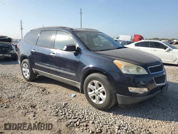 2011 Chevrolet Traverse LS z VIN 1GNKRFEDXBJ269494, wystawiony jako Copart lot #82688065 z przebiegiem Nie podano mil oraz Szkoda całkowita • Salvage title. Historia ofert i sprzedaży dostępna na DreamBid. Obrazek 4.