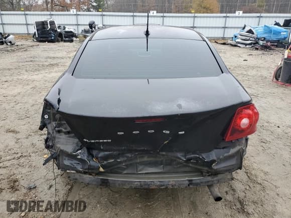 ✅ 2013 Dodge Avenger SE • VIN: 1C3CDZAB8DN657650 • Лот: 85024334. Опубликован ранее на Copart с пробегом 19 887 миль. Бесплатный доступ к архиву аукционных продаж из США и подробный отчёт об истории автомобиля на DreamBid. Изображение 6.