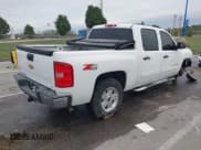 ✅ 2013 Chevrolet Silverado 1500 LT • VIN: 3GCPKSE70DG216846 • Lot: 43545307. Wystawiony na IAAI z przebiegiem 161 922 mil. Bezpłatny archiwum sprzedaży aukcyjnych z USA i szczegółowy raport historii pojazdu na DreamBid. Zdjęcie 4.