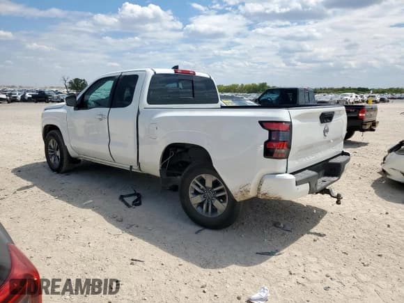 ✅ 2025 Nissan Frontier SV • VIN: 1N6ED1CL5SN600036 • Лот: 81299275. Опубликован ранее на Copart с пробегом 5 378 миль. Бесплатный доступ к архиву аукционных продаж из США и подробный отчёт об истории автомобиля на DreamBid. Изображение 2.