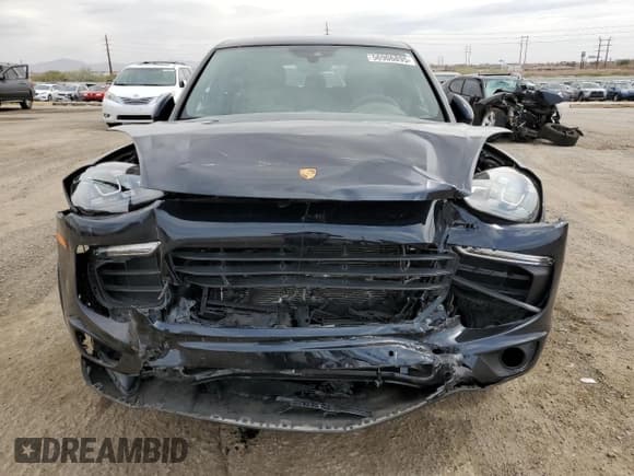 ✅ 2017 Porsche Cayenne • VIN: WP1AA2A22HKA88609 • Lot: 56906895. Listed on Copart with 24,337 mi. Free auction sales archive from the USA and detailed vehicle history report at DreamBid. Image 5.