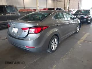 ✅ 2014 Hyundai Elantra SE • VIN: 5NPDH4AE1EH469832 • Lot: 43176298. Listed on IAAI with 138,344 mi. Free auction sales archive from the USA and detailed vehicle history report at DreamBid. Image 4.